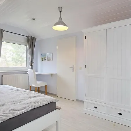 Urlauberdorf Haus 32c *